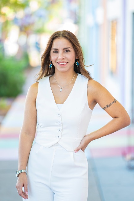 Lisbeth Arescurenaga, LAC